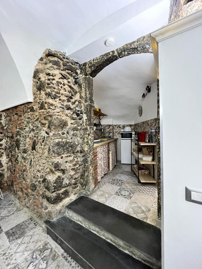 Вилла La Piccola Grotta Ursino Катания Экстерьер фото